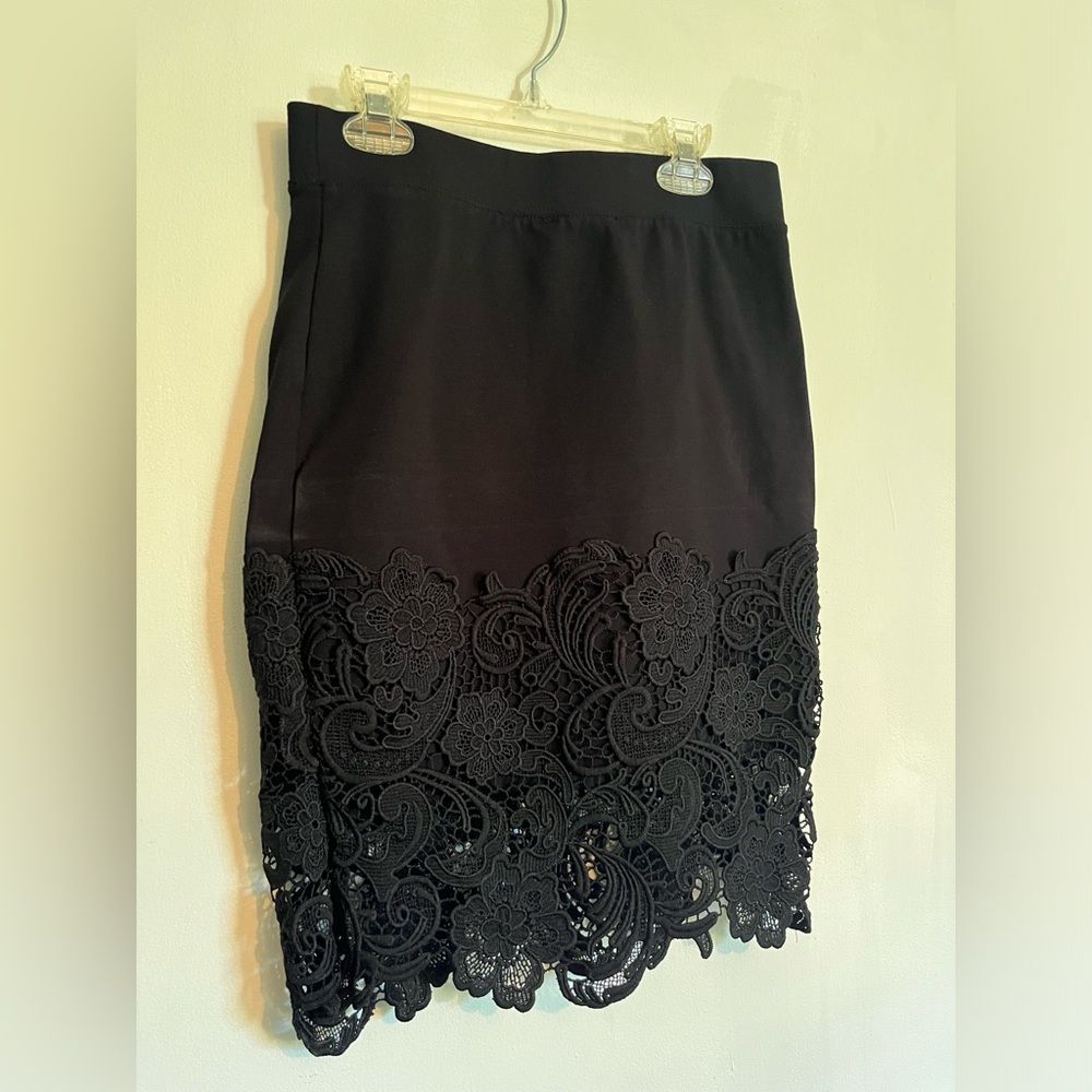 Black lace trim pencil skirt medium